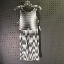 Load image into Gallery viewer, striped dress
