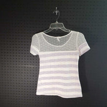 Load image into Gallery viewer, Lace overlay top
