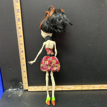 Load image into Gallery viewer, Skelita Calaveras
