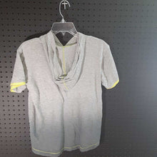 Load image into Gallery viewer, hooded &amp; pocket t-shirt
