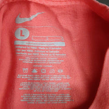 Load image into Gallery viewer, nike shirt
