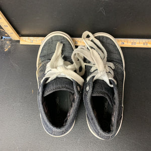 boys sneakers