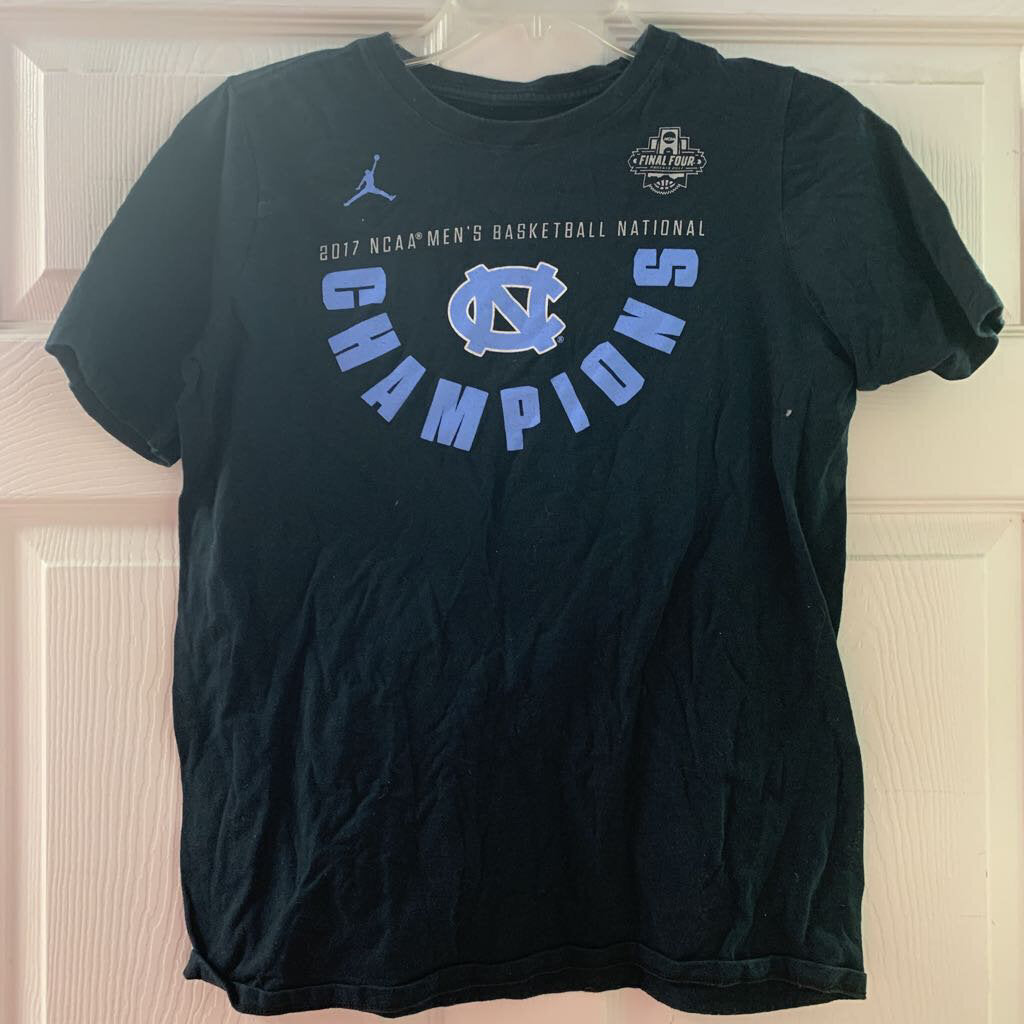 Boys 2017 NCAA Mens Basketball National Champions t-shirt