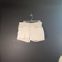 Load image into Gallery viewer, denim shorts
