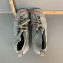 Load image into Gallery viewer, boys mercurial cleats
