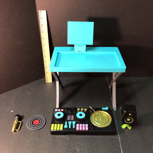 DJ booth for 18" doll