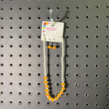 Load image into Gallery viewer, Beaded necklace &amp; earring set
