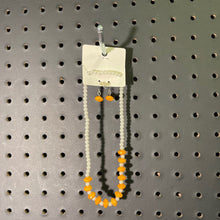 Load image into Gallery viewer, Beaded necklace &amp; earring set
