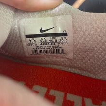 Load image into Gallery viewer, Men&#39;s clemson tiger trainer V7 shoes
