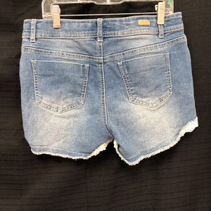 denim shorts w/lace