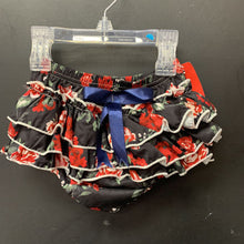 Load image into Gallery viewer, flower bloomer skirt
