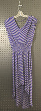 Load image into Gallery viewer, sleeveless striped dress
