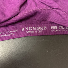 Load image into Gallery viewer, Sports bra
