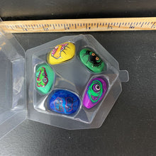 Load image into Gallery viewer, Stone Flipping Game
