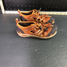 Load image into Gallery viewer, Boy shoes
