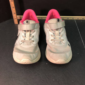 Revolution 5 running sneakers