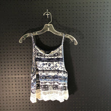 Load image into Gallery viewer, Patterned lace bottom tank top
