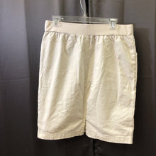 Load image into Gallery viewer, Skirt w/ pockets

