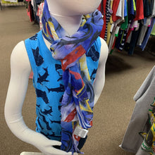 Load image into Gallery viewer, heart w/crown scarf
