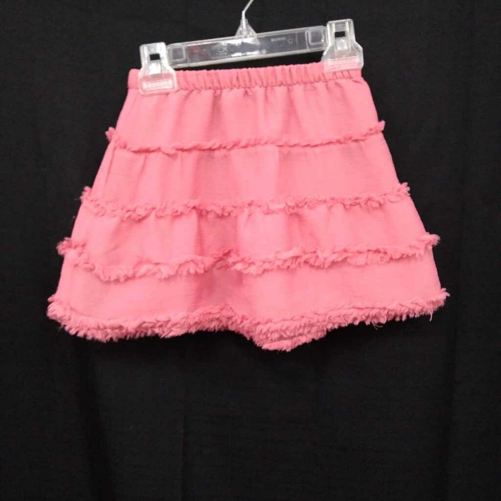 ruffled skirt
