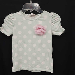 polka dot top w/flower