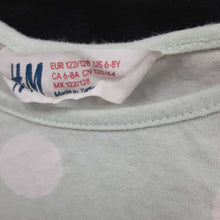 Load image into Gallery viewer, polka dot top w/flower
