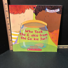 Load image into Gallery viewer, Who took the cookie from the cookie jar? (Vivian Garofoli) (Sing and Read Storybook) -paperback
