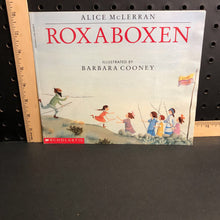 Load image into Gallery viewer, Roxaboxen (Alice McLerran) -Paperback
