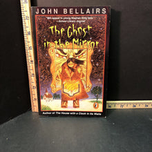 Load image into Gallery viewer, The Ghost in the Mirror (John Bellairs)-chapter
