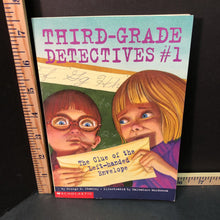 Load image into Gallery viewer, The Clue of the Left-Handed Envelope (Third-Grade Detectives #1) (George E. Stanley) -series
