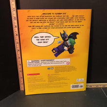 Load image into Gallery viewer, Chaos in Gotham City (Batman)-activity
