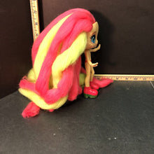 Load image into Gallery viewer, Candylocks 7 inch straw-mary doll
