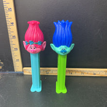 Load image into Gallery viewer, 2pk pez dispensers
