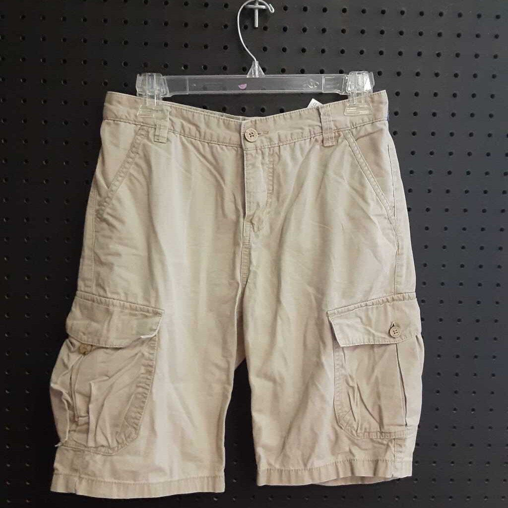 uniform Cargo shorts