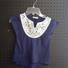 Load image into Gallery viewer, Lace neck top

