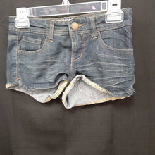 Load image into Gallery viewer, denim shorts
