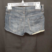 Load image into Gallery viewer, denim shorts
