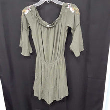 Load image into Gallery viewer, flower romper
