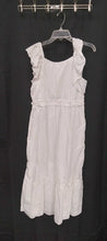 Load image into Gallery viewer, Lace shoulder dress
