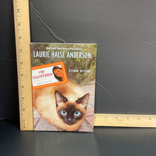 Load image into Gallery viewer, Storm rescue (Vet Volunteers)(Laurie Halse Anderson)-series paperback
