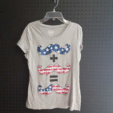 Load image into Gallery viewer, Mustache top &quot;USA&quot;

