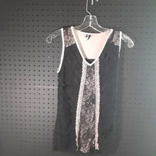 Load image into Gallery viewer, Lace ruffle top
