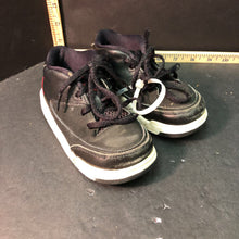 Load image into Gallery viewer, 2015 nike jordan flight origin 3 sneakers
