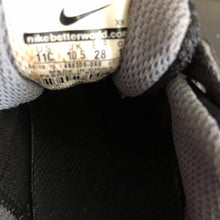 Load image into Gallery viewer, Boy's shox sneakers

