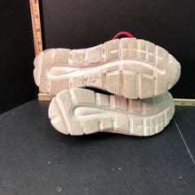 Load image into Gallery viewer, Girl's sneakers
