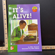 Load image into Gallery viewer, It's Alive! (Leveled Books Science) -reader
