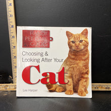 Load image into Gallery viewer, Choosing &amp; Looking after your cat(Handy pet care Guides)-educational
