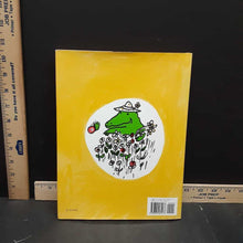 Load image into Gallery viewer, The House on East 88th Street (Bernard Waber) -hardcover
