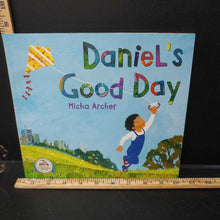 Load image into Gallery viewer, Daniel's Good Day (Micha Archer) -paperback
