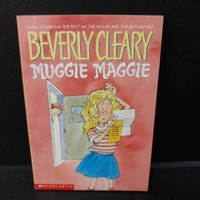Load image into Gallery viewer, Muggie Maggie (Beverly Cleary) -chapter paperback
